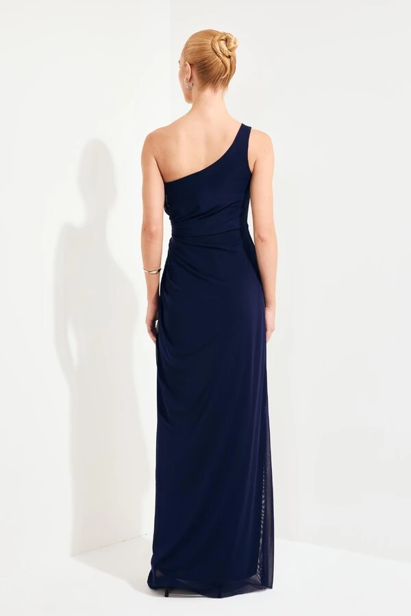 Vestido Longo Tulê Andressa Detalhe Drapeado Lateral Estruturado