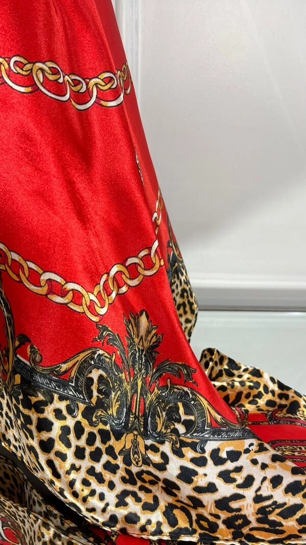 Lenço Acetinado Estampado