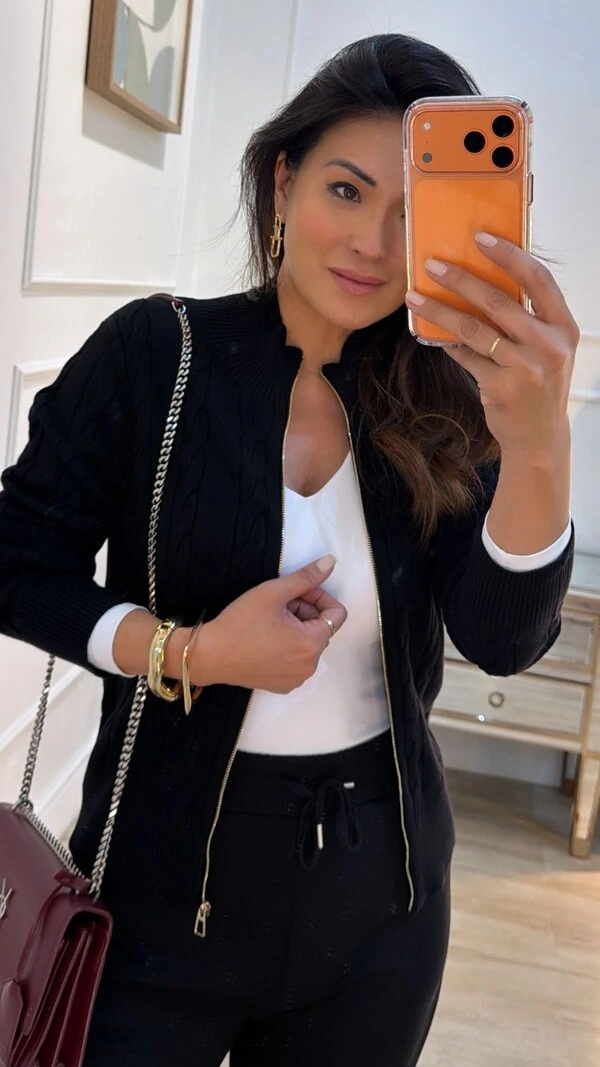 Blusa Tricot Gola Alta Trançados Pela Peça Nathaly Zíper Dourado