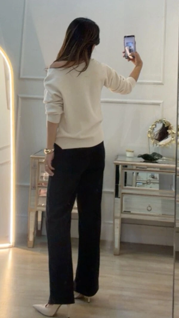 Calça Pantalona Texturizada Vilma Com Amarração Em Cordão