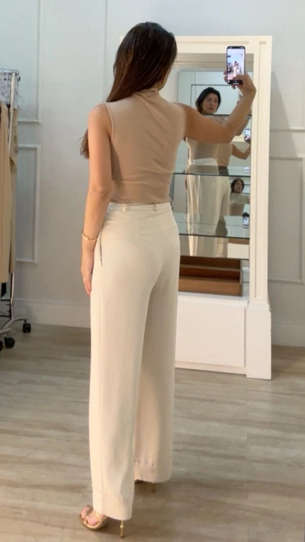 Blusa Regata Malha Canelada Grazi Gola Alta