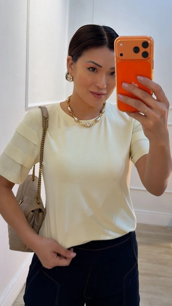 Blusa De Malha Noemi Mangas 3/4 Com Recortes