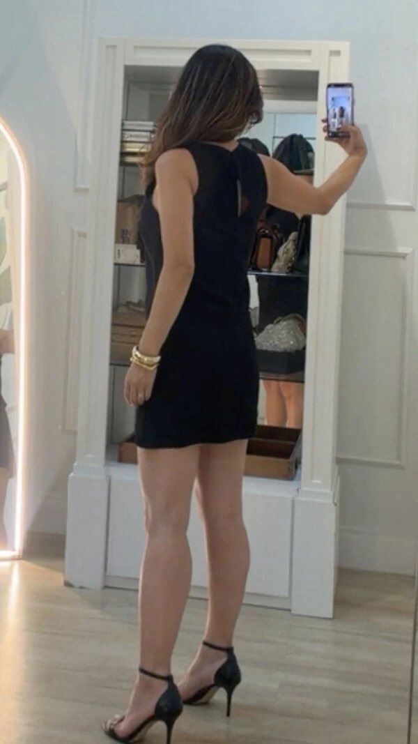 Blusa Regata Cavada Noemi Recorte Vazado Posterior