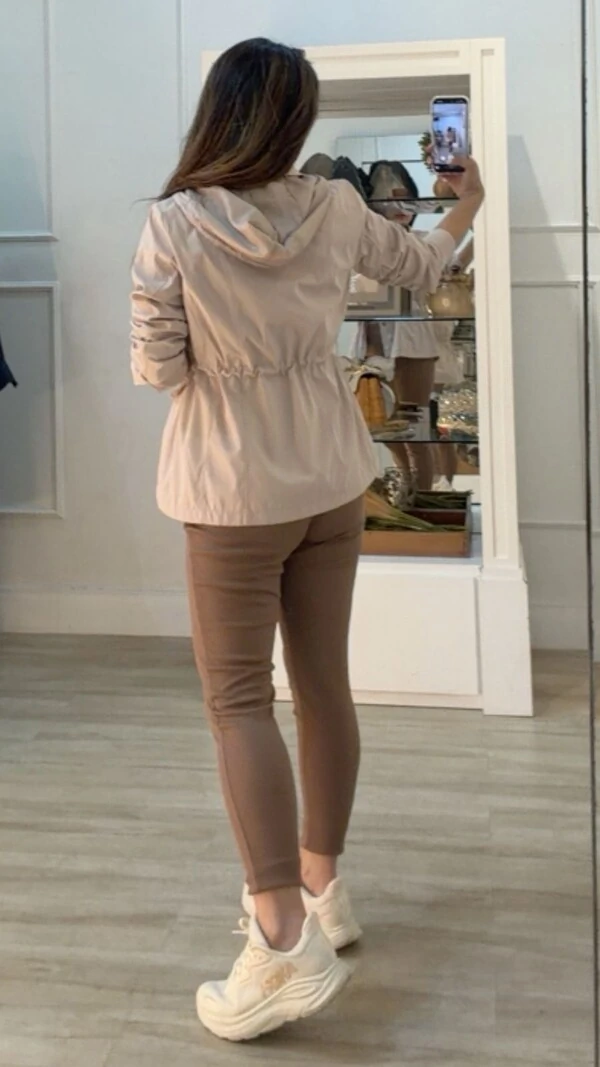 Parka Star Capuz Removível Com Puxadores Reguláveis E Botões Ônix