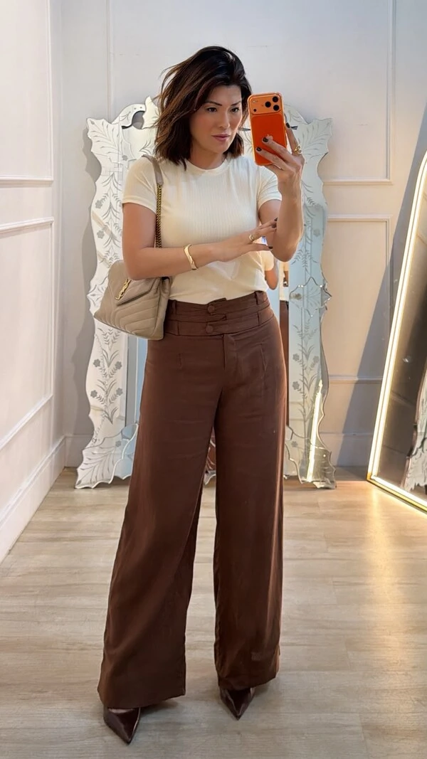 Blusa Texturizada Flávia Mangas Curtas