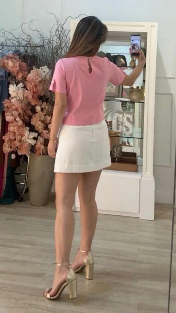 Blusa Morgan Mangas Curtas Com Martingale E Botão Marmorizado