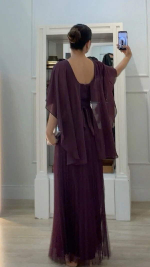 Vestido Longo Mangas Em Echarpe Vivi Saia Plissada Em Tule