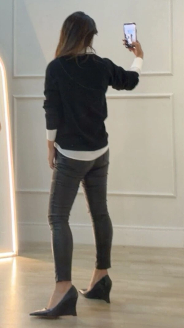 Blusa Tricot Jessica Detalhe Listrado Na Gola