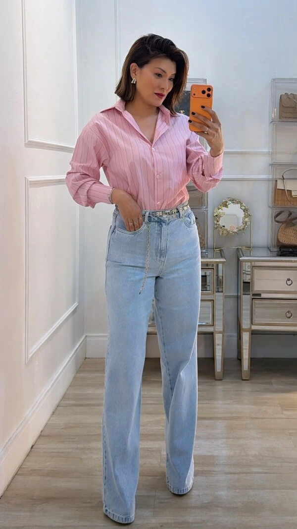 Camisa Risca De Giz Bruna Punhos Largos