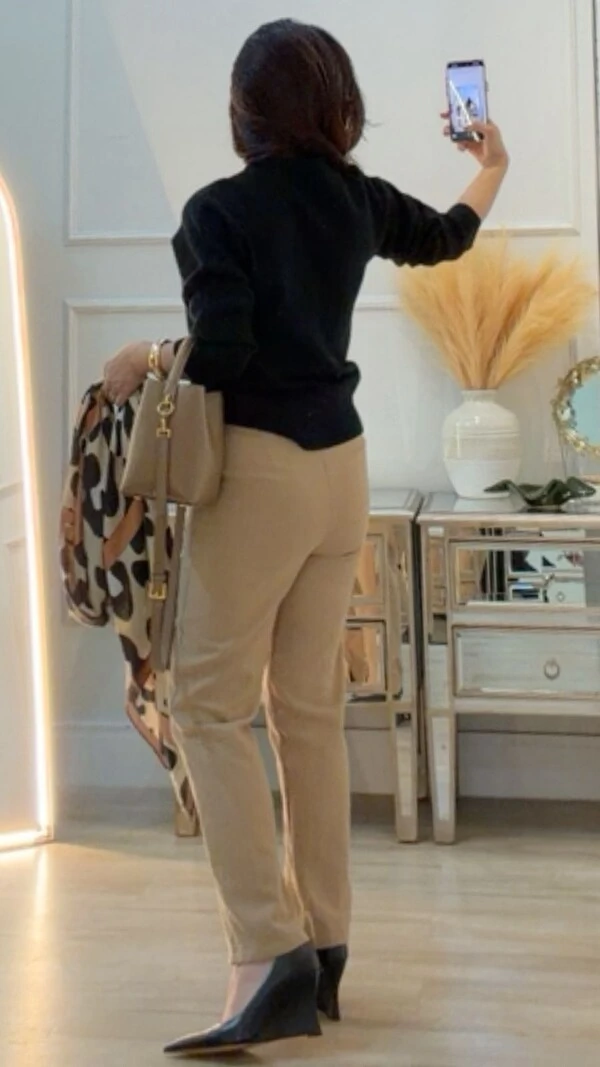 Blusa Tricot Nervura Trançada Frontal Zoe Detalhes Canelados