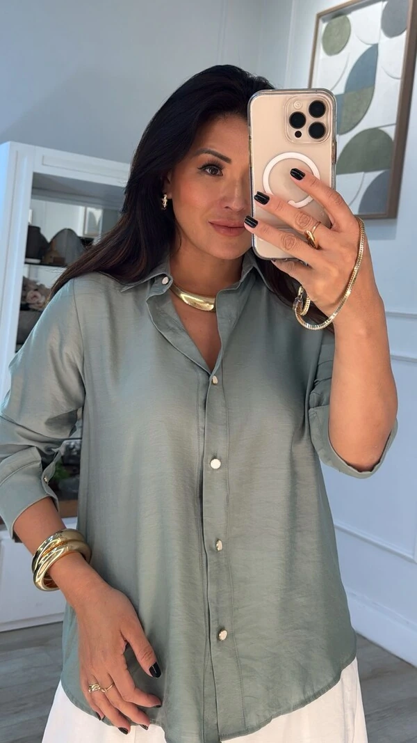 Camisa Viscose Kylie Com Botões Resinados Com Brilho