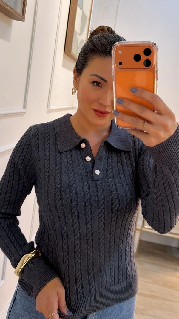 Blusa Tricot Gola Polo Agatha Botões Resinados Na Gola