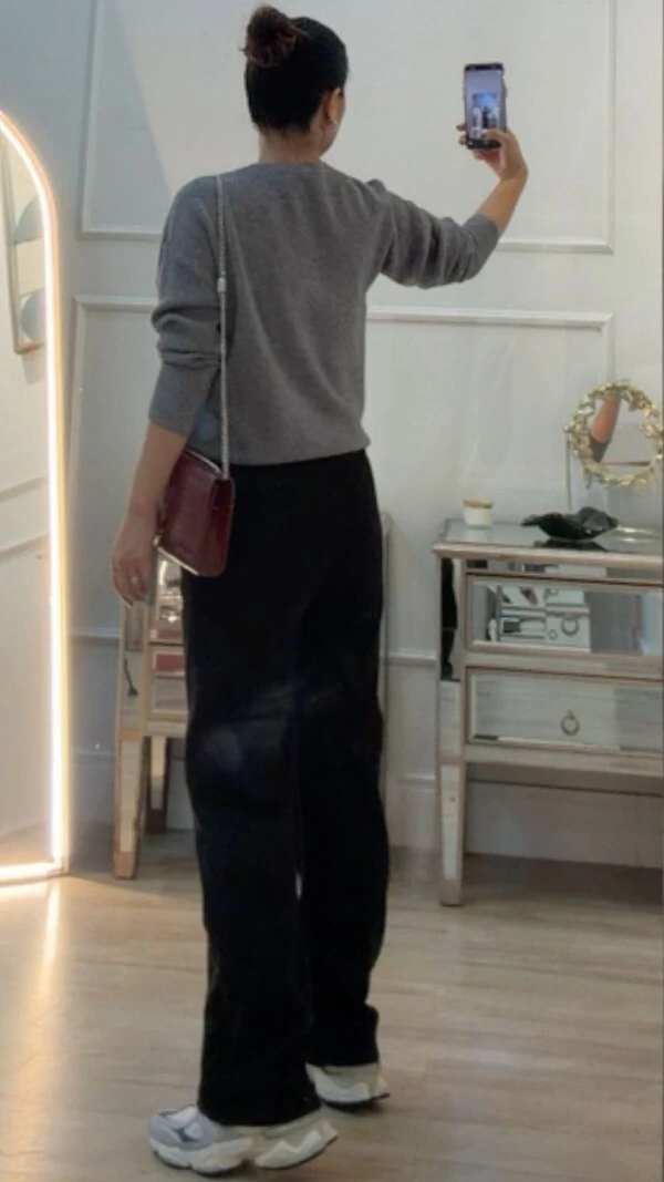 Calça Pantalona Veludo Cotelê Joyce Com Amarração Na Pala