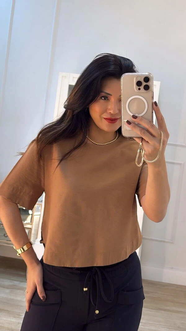 Blusa Mangas 3/4 Catharina Recorte Vazado No Barrado