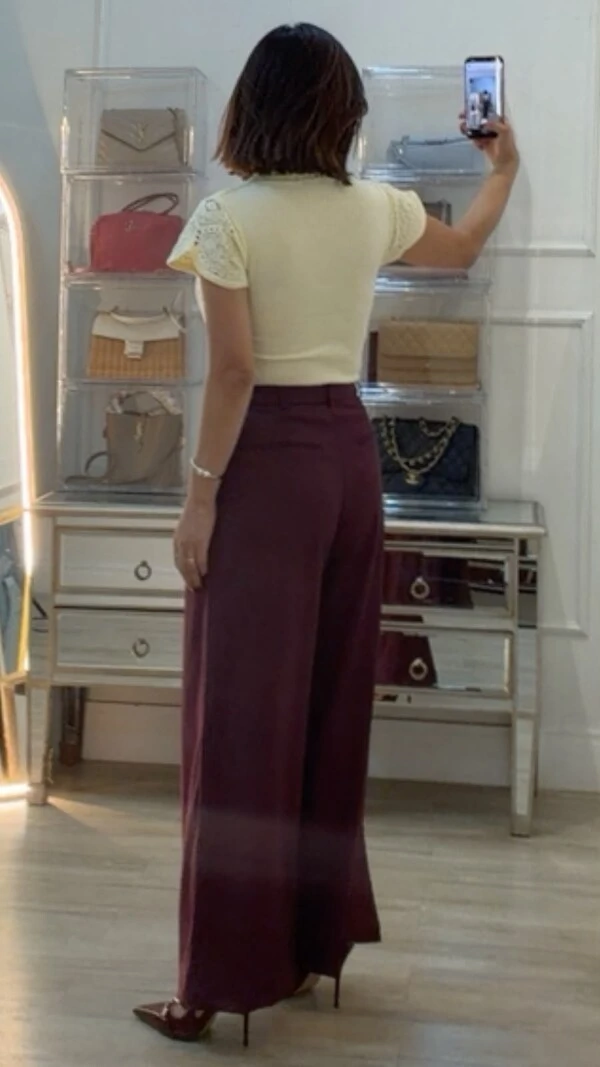 Blusa Tricot Com Entremeios Gola Alta Sandy Punhos E Barrado Ondulados