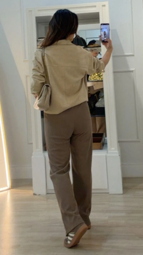 Calça Pantalona Veludo Cotelê Beatriz Pala Larga Com Amarração