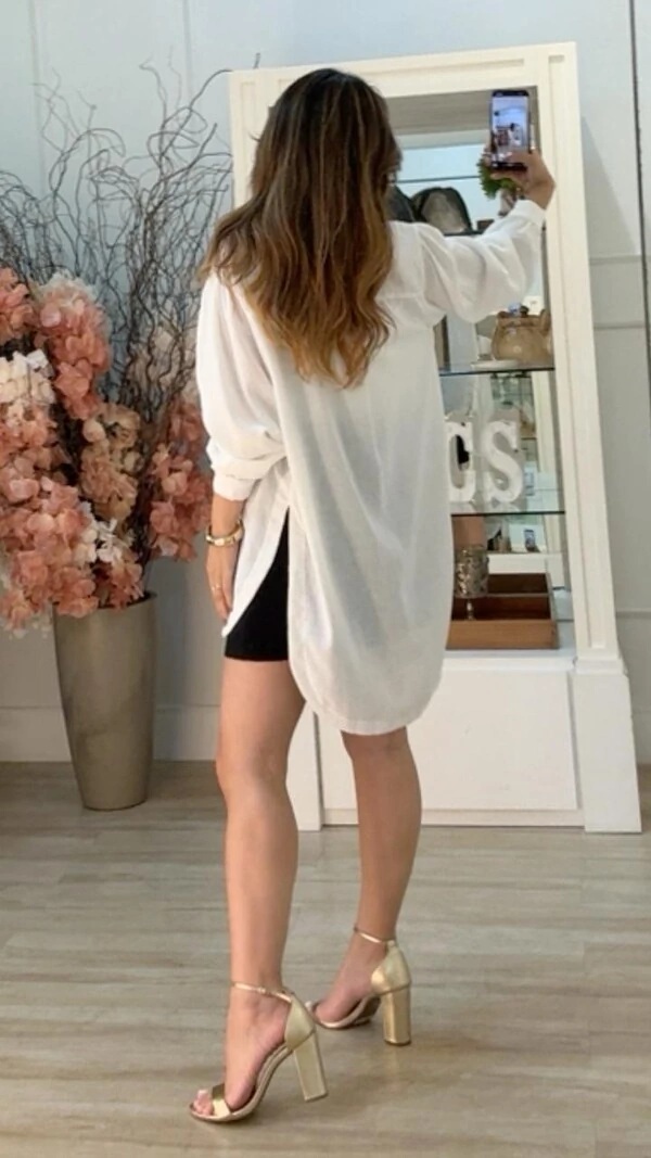 Shorts Saia Pamela Bolsos Com Nervura