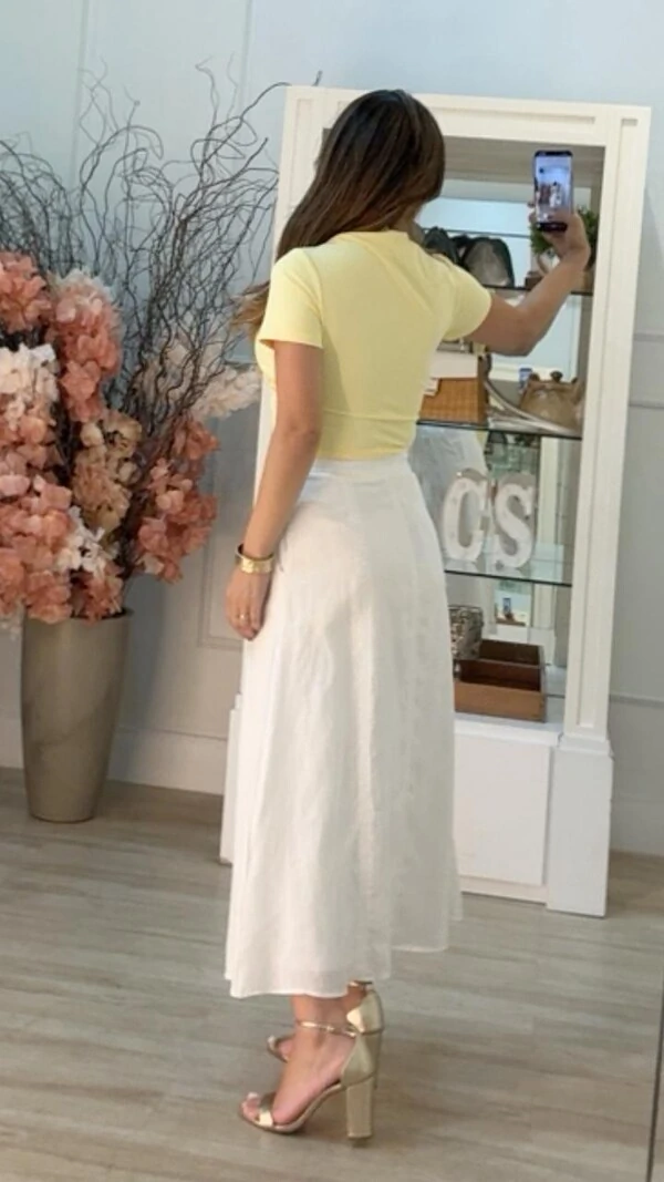 Saia Midi Linho Evasê Isabella Bolsos Frontais