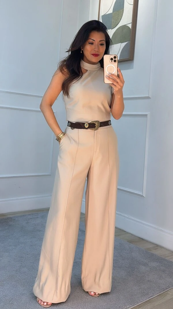 Blusa Gola Alta Com Recortes Célia Manga Única