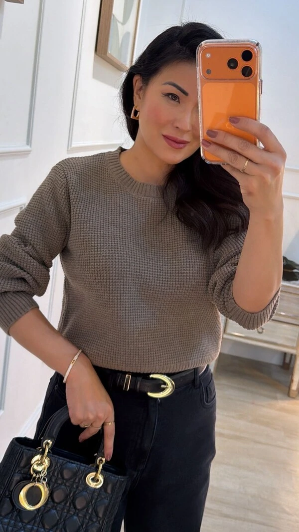 Blusa tricot Texturizada Suely Punhos E Barrado Largos Canelados