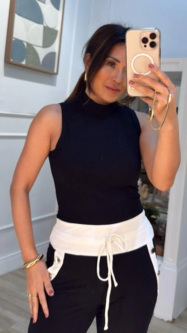 Blusa Regata Cropped Canelada Mia Gola Alta