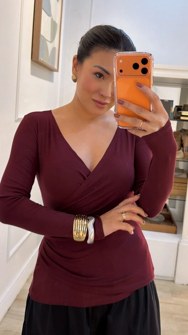 Blusa De Malha Decote V Transpassado Lina Mangas Longas