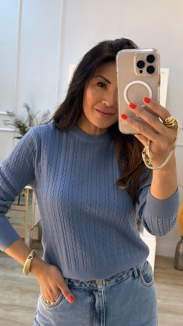 Blusa Tricot Gola Careca Paloma Trançados Pela Peça