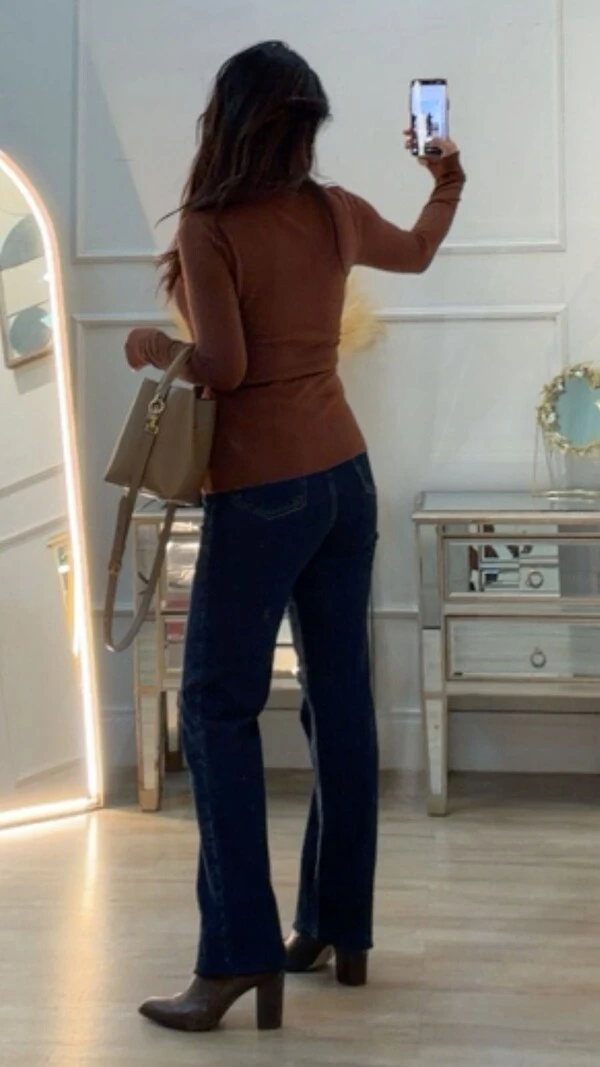 Blusa Tricot Isis Texturas Na Horizontal E Trançados Frontais