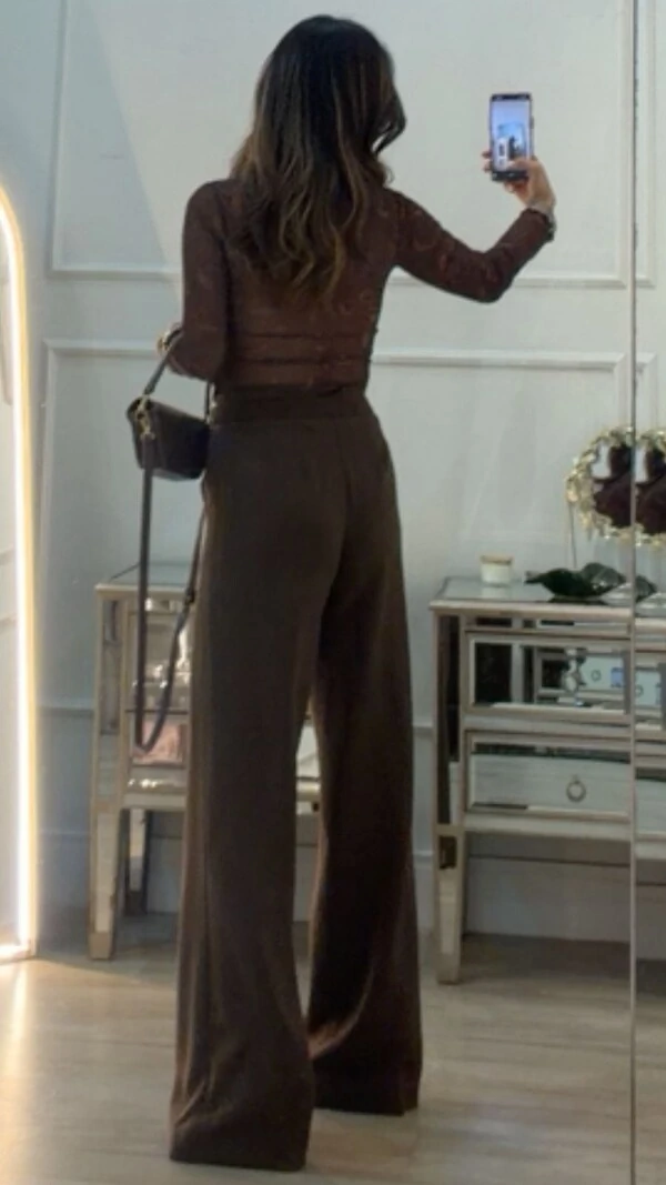 Calça Pantalona Sarah Com Bolsos Faca