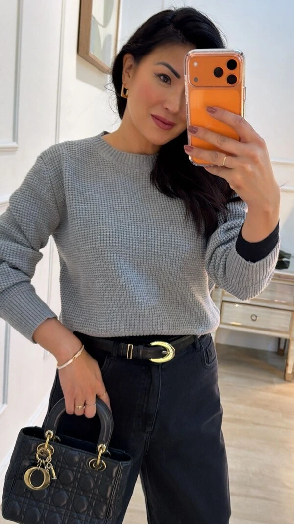 Blusa tricot Texturizada Suely Punhos E Barrado Largos Canelados