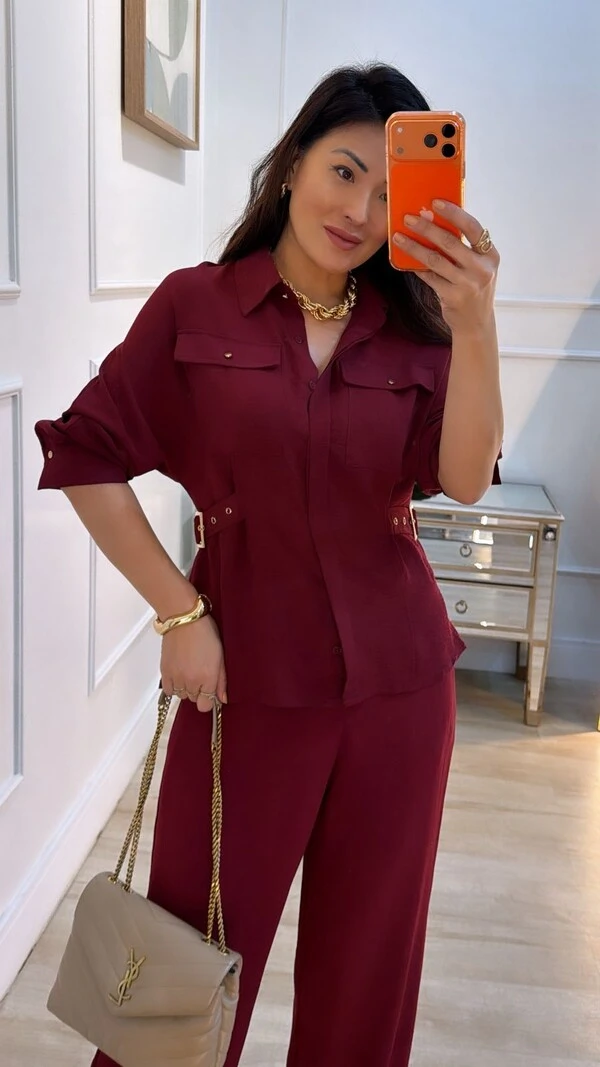 Camisa Luna Detalhe Lateral De Martingalê Com Fivela Dourada