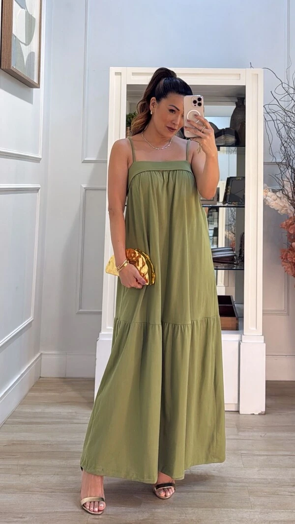 Vestido Midi Amplo Malha Sabrina Decote Reto Com Detalhe Em Vivo