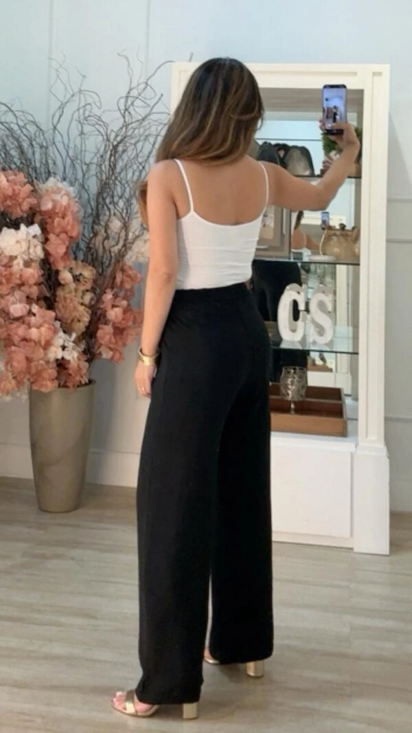 Calça Pantalona Pala Larga Franzida Com Amarração Luiza Bolsos Frontais