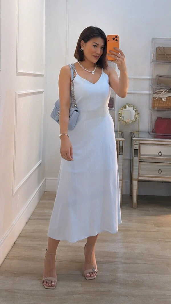Vestido Midi Evasê Decote V Soraya Bolsos Frontais
