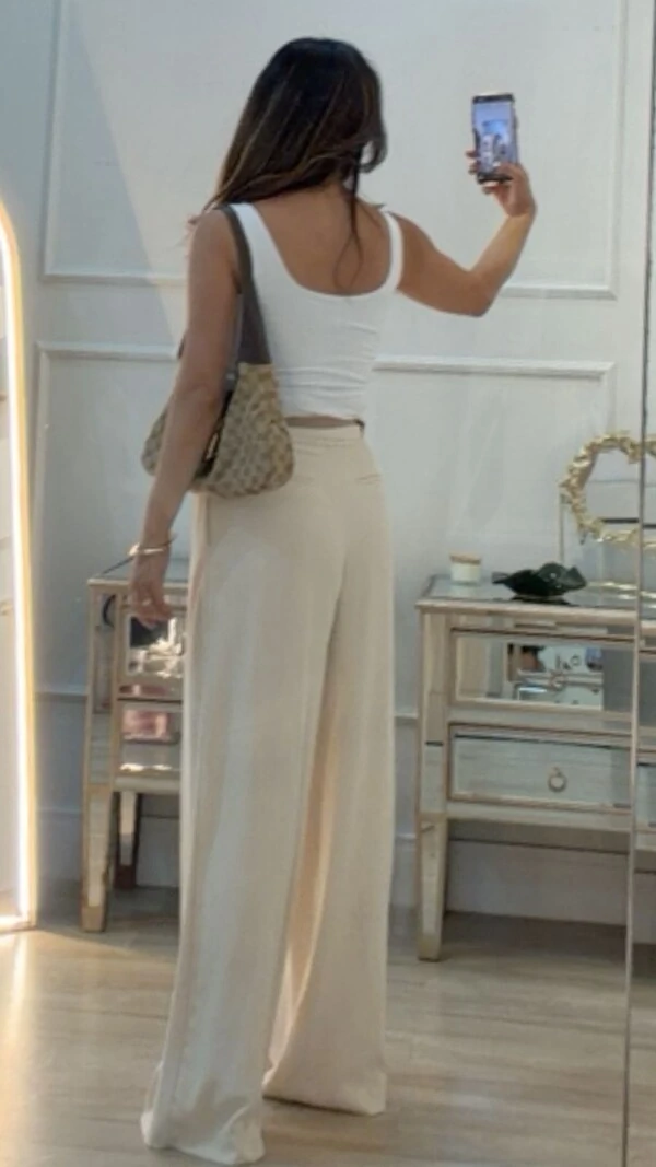 Regata Malha Decote Em U Aline Alças Largas