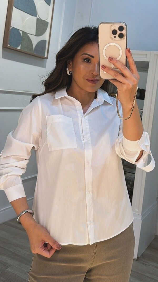 Camisa Tricoline Bolso Único Gabriela Martingalê Nos Punhos