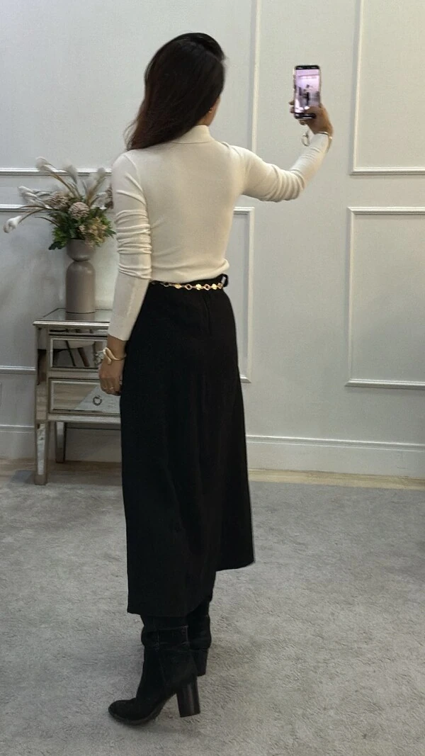 Blusa Cacharrel Juliane Detalhes De Mini Entremeios Frontais