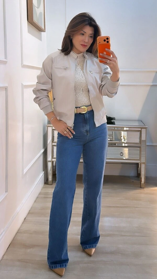 Blusa Tricot Com Entremeios Gola Alta Sandy Punhos E Barrado Ondulados