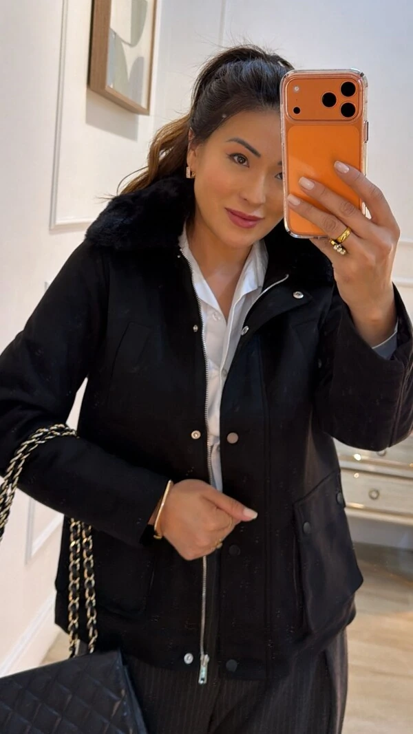 Parka Casaco Suede Sandy Capuz Com Gola De Pelo