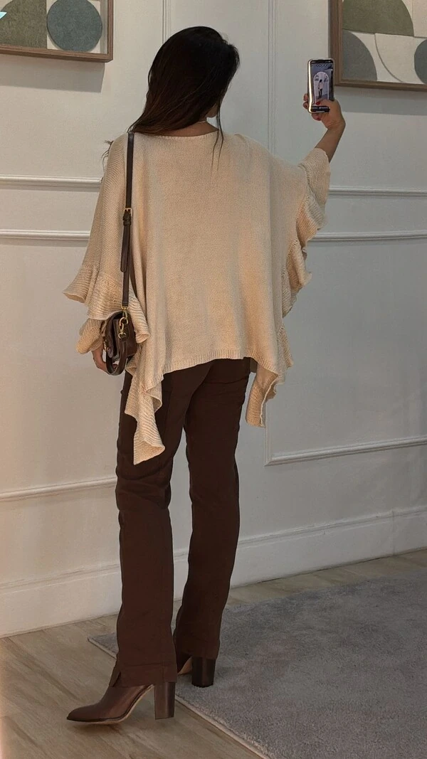 Poncho Tricot Ninna Babados Nas Mangas