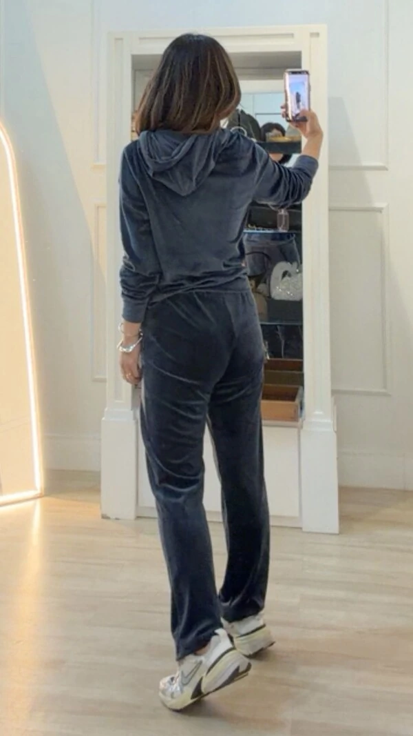 Jaqueta Casaco Pullover Plush Jessy Com Capuz