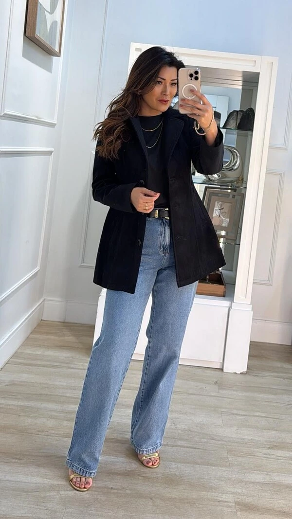 Casaco Veludo Cotelê Nubia Bolsos Com Relevo