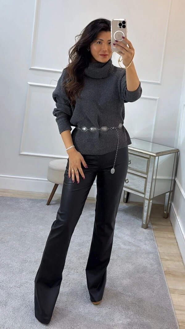 Calça Pantalona Couro Eco Joana