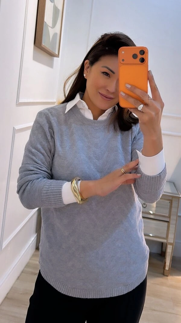 Blusa Tricot Nervuras Em Zigue-Zague Noelle Barrado Arredondado