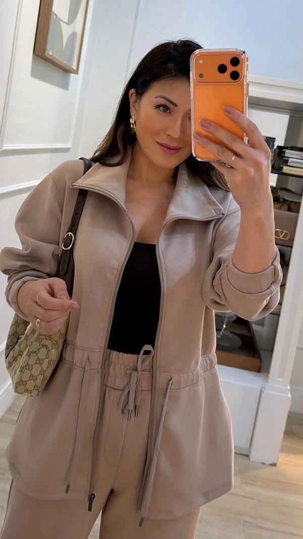 Conjunto Moletom Samira Parka e Calça Pantalona