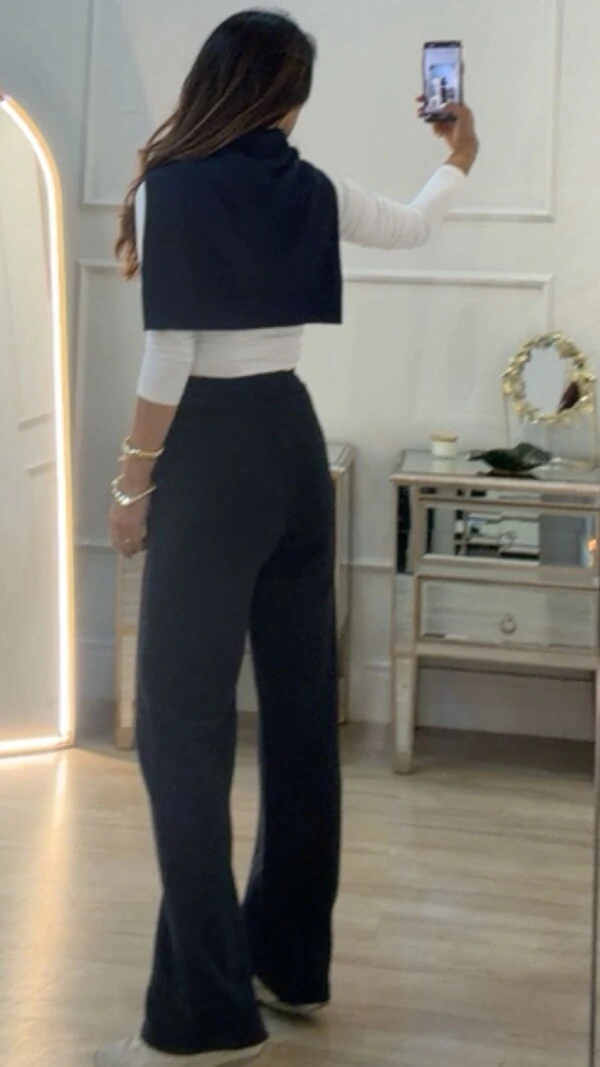 Calça Pantalona Moletinho Vanessa Pala Com Amarração