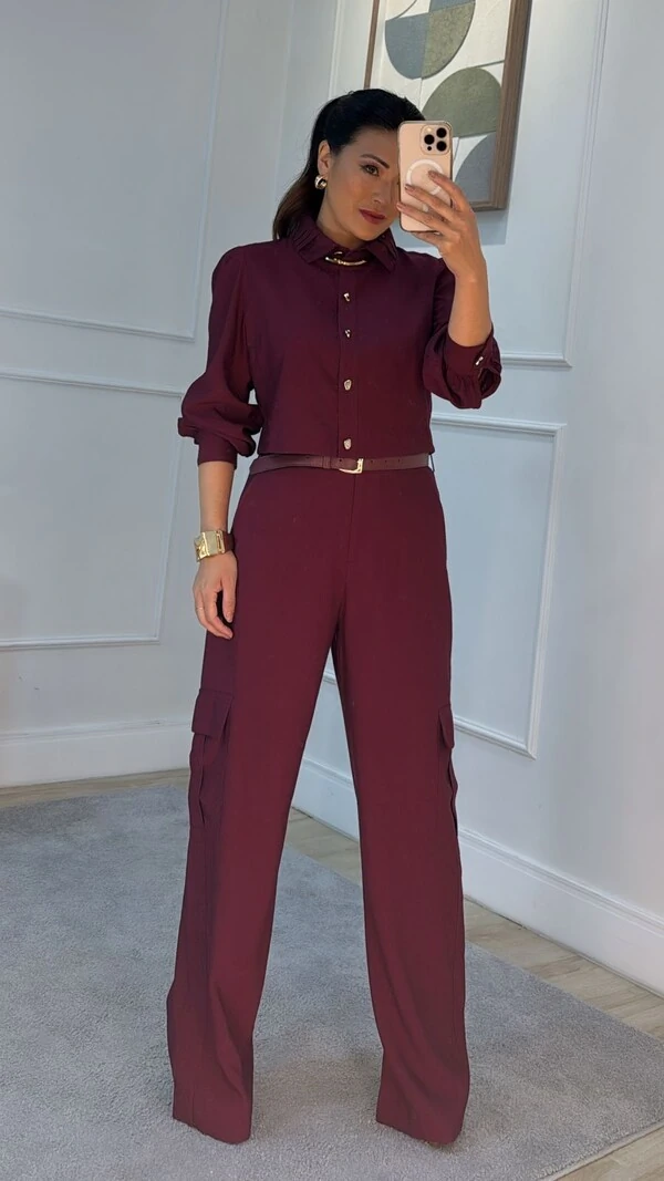 Camisa Curta Recortes Na Gola Marjorie Mangas Princesa