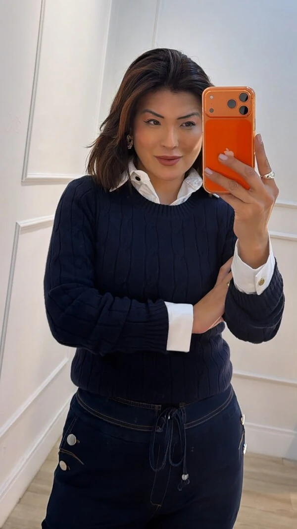 Blusa Tricot Maithe Nervuras E Trançados Pela Peça