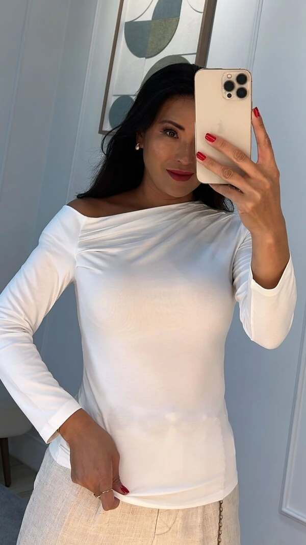 Blusa Malha Ombro Vazado Detalhe De Pregas Layla Mangas 7/8