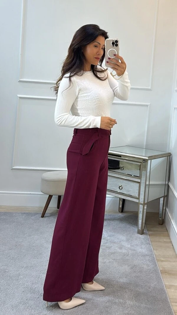 Blusa Tricot Gola Careca Sandra Texturas Frontais
